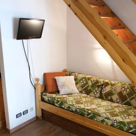 Gran Vernel Hause Apartment