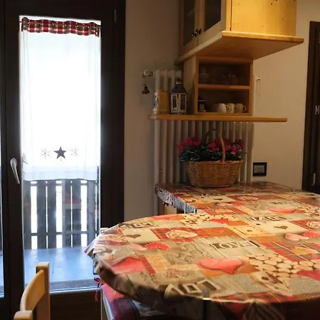 Gran Vernel Hause Apartment
